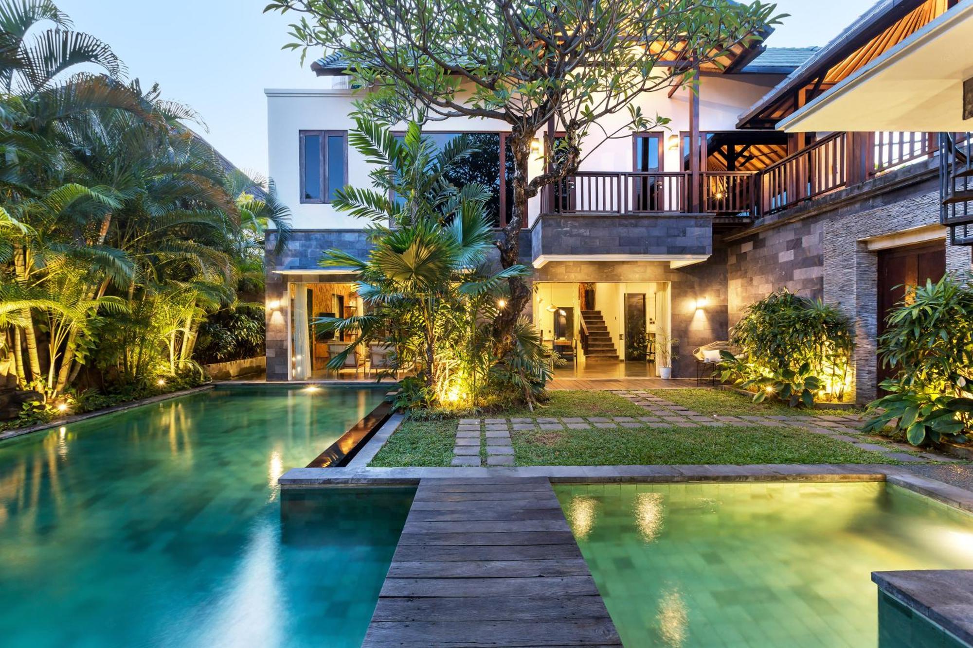 Villa Suvitha By Finder
